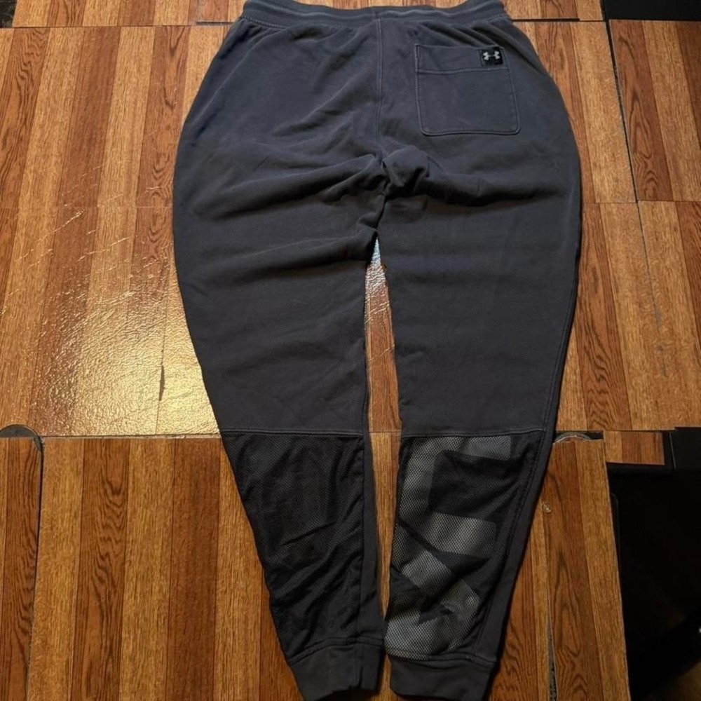 Under Armour Black Fleece Retro Tech Sportswear Sweatpants Jogger Large